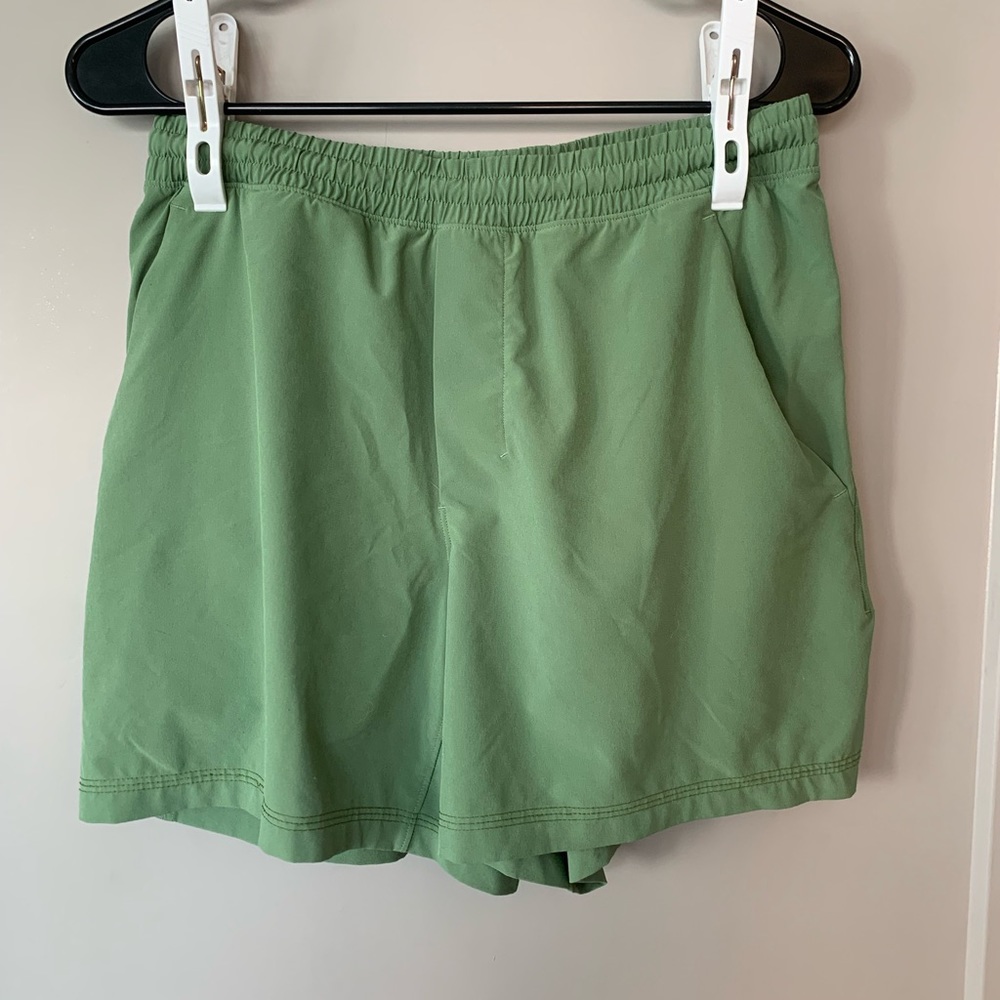 Men’s Lululemon Pace Breaker Shorts